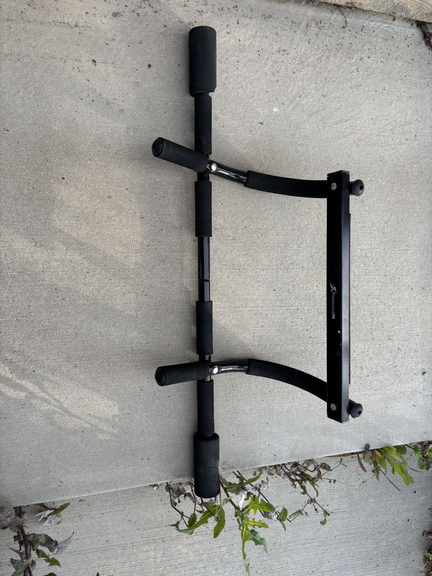 Doorway Pull Up Bar
