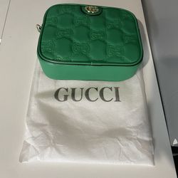 Gucci Womens 