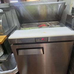 RESTAURANT CLOSING - COMMERCIAL ITEMS MUST GO
