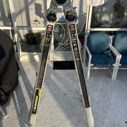 Gorilla Ladders 22 ft. Reach Aluminum Multi-Position Ladder w/ Project Bucket, Tool Hangers, 375lbs. Load Capacity, Type 1A Duty Rating