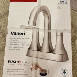Pfister Vaneri Spot Defense Brushed Nickel 4-in, 2-handle Mid-arc Handle Bathroom Faucet w/ Drain
