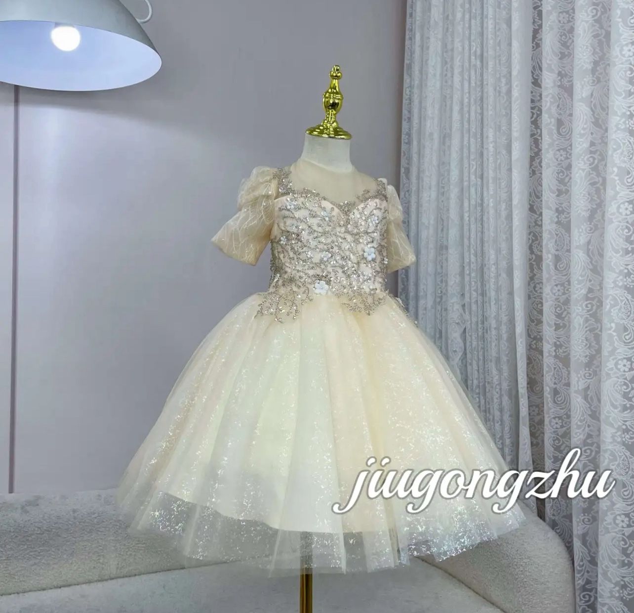Princess Dress Top Hollywood Quality New