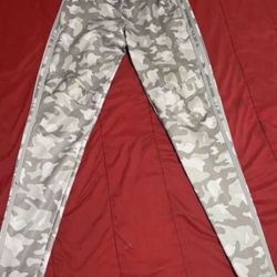 Aiddas Sweats
