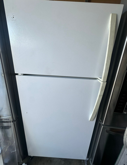 White Top Mount Refrigerator - SpillProof Shelves