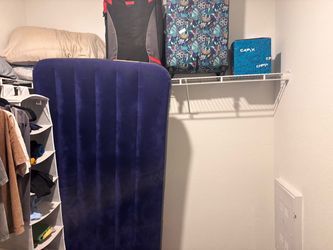 Inflatable Air Mattress Blue queen