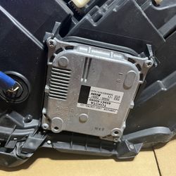 New Lexus Ls460 Led Headlight Module Ballast Computer 2013-2017