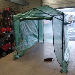 eagle peak 8ft X 6ft portable walk in greenhouse 