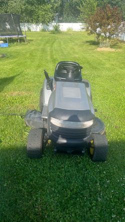 Craftsman riding lawnmower