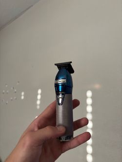 Babylis bluefx trimmer