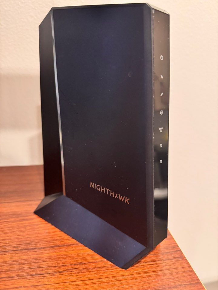NETGEAR Nighthawk Voice Cable modem