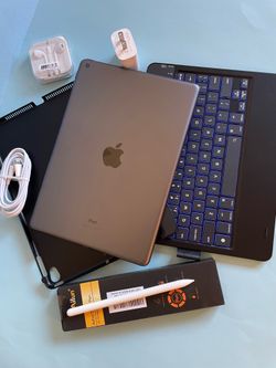 Apple IPad 9th Generation (10.2” Retina /Touch ID /IOS 26/ 2021 Model) 64GB with Pen, Keyboard  & Accessories