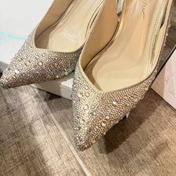 Heels Bridal Wedding Holiday 