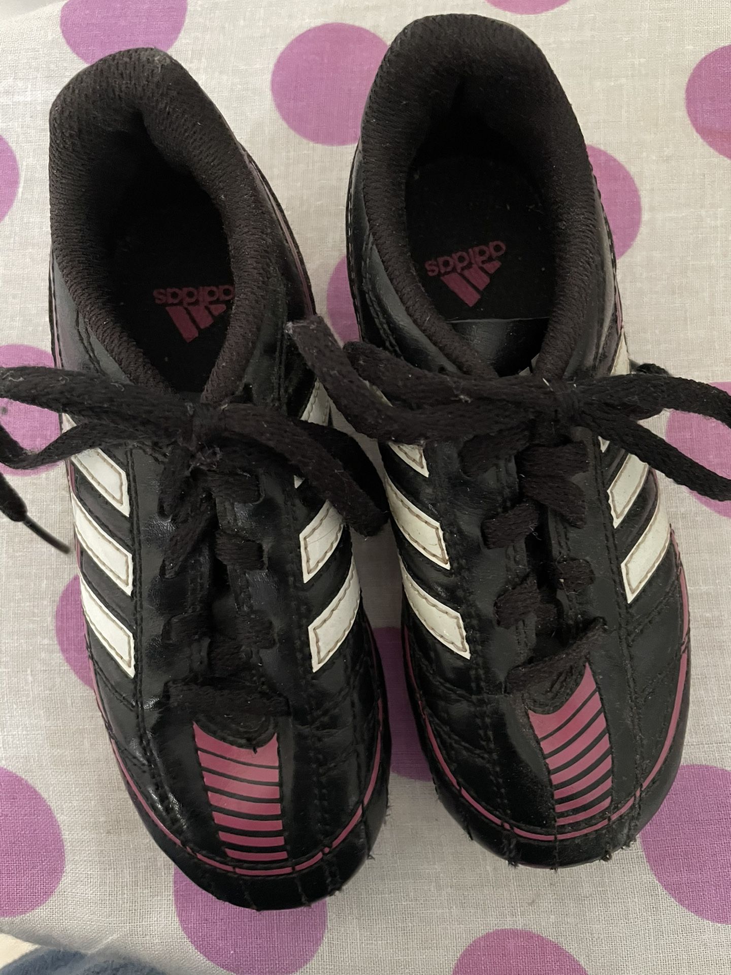 Youth Soccer Cleats (Addidas) Size 11K