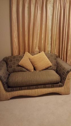 Love seat