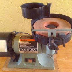 sharpening Center wet or dry by Delta model 23-710 great shape 275
