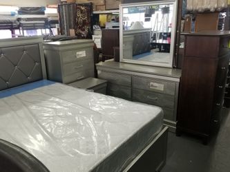 4 pcs queen bed room set only $599.00 and with $39. Down take it home