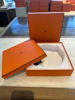 Authentic Hermès Orange Square Tableware / Presentation Box – 10.5” x 10.5”