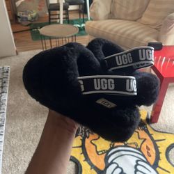 UGG Women’s Fluff Yeah Slide Slippers - Black Size 10