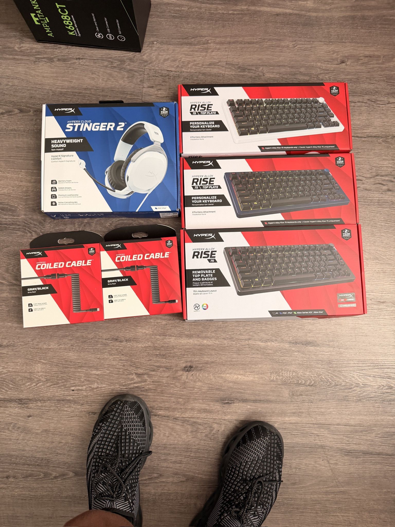 HYPERX Keyboard, Gaming Headphones, coil cable