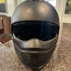 Harley Davidson Modular Motorcycle Helmet (Only Worn A Couple Times)
