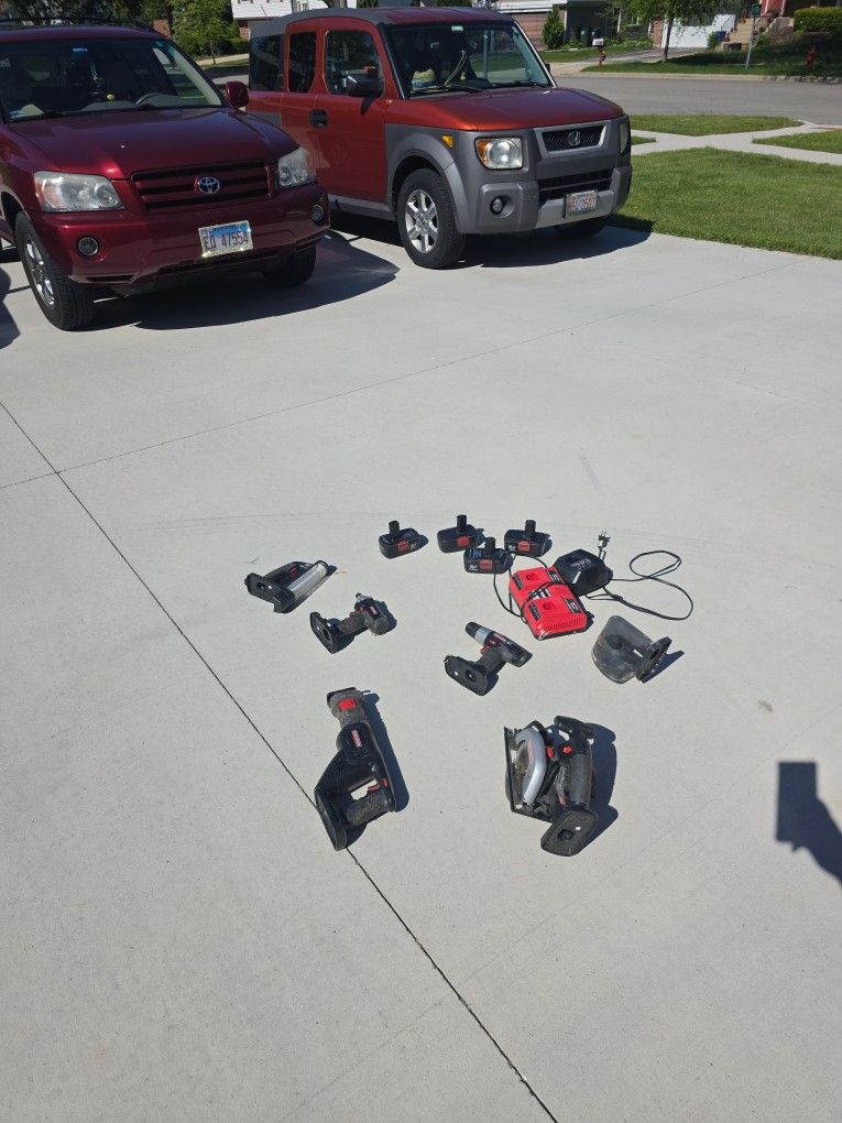 Craftsman 12 Piece 19.2 Volt Tool Combo
