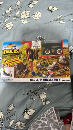 Hot wheels monster truck