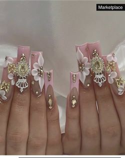 Press On Nails 