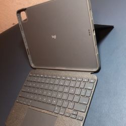 Logitech Folio Touch For iPad Pro 11 in.  