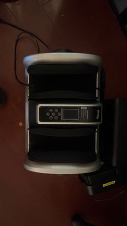 Feet and leg massager