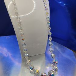 PRECIOUS CRYSTAL VINTAGE NECKLACE 12"IN
