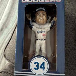 Los Angeles Dodgers Fernando Valenzuela El Toro Bobblehead 
