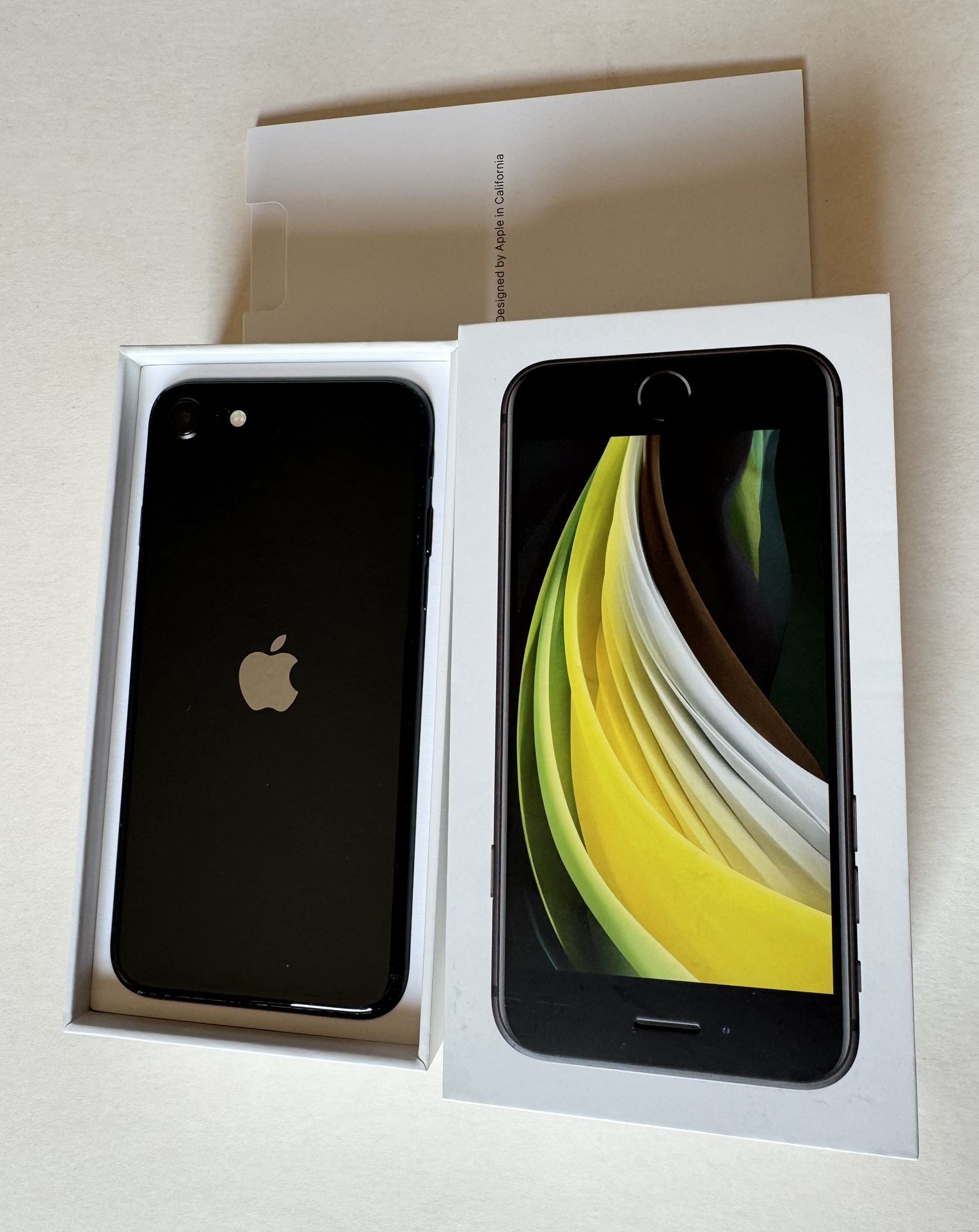 iPhone SE Black 64GB MX9N2LL/A A2275 Second Generation MetroPCS