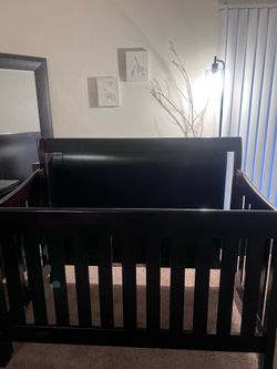 Baby crib, moving need gone