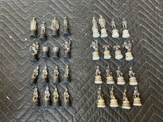 Decorative Metal Chess Pieces Set