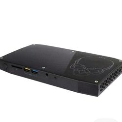 INTEL NUC Scull CANYON 6I7KYK