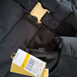 Michael Kors
Women's Faux-Fur-Trim Hooded Puffer Coat