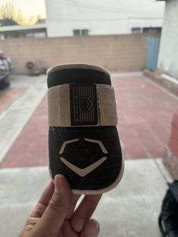 EvoShield Elbow Guard