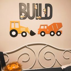 Little Boy Room Decor & Twin Daybed