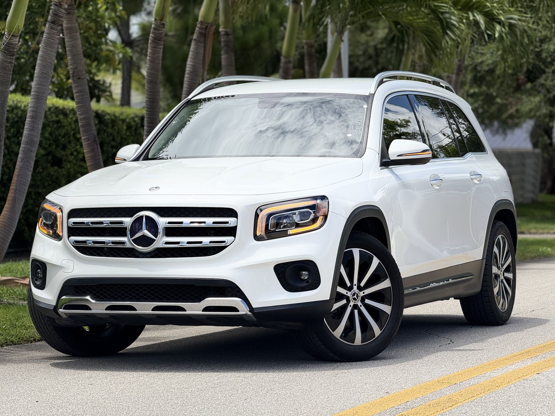 2020 Mercedes-Benz GLB 250