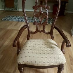 Set Of Two Thomasville Dining  Arm Chairs Very Nice! 