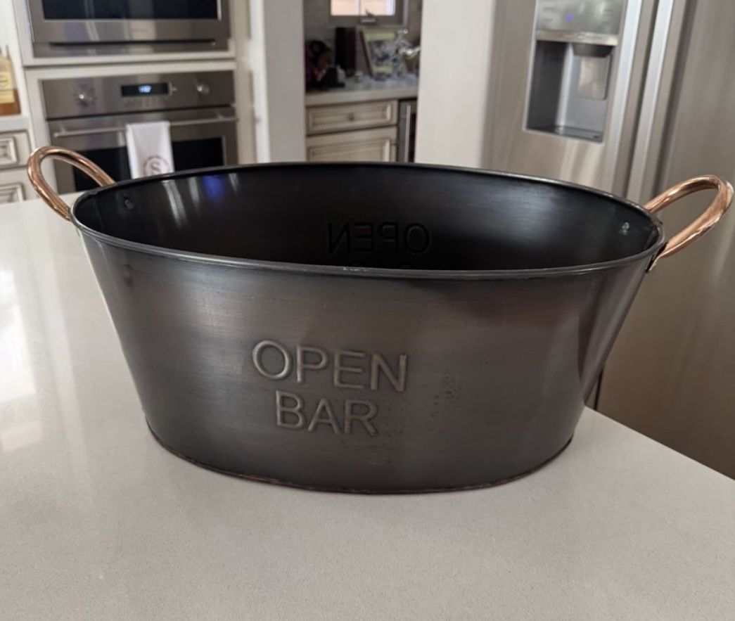 Open Bar Beverage Tub  Copper Band, Ideal for Home Entertaining, Events, and Parties   