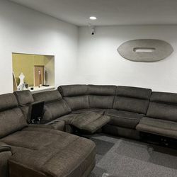 Furniture- 6 Pc High Performance Fabric Sectional With 3 Power Recliners- 