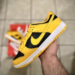 Nike Dunk Low “Goldenrod” (Brand New sz 8.5M)