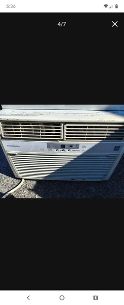 Frigidaire 8,000 BTU air conditioner