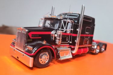 Diecast Semi Truck