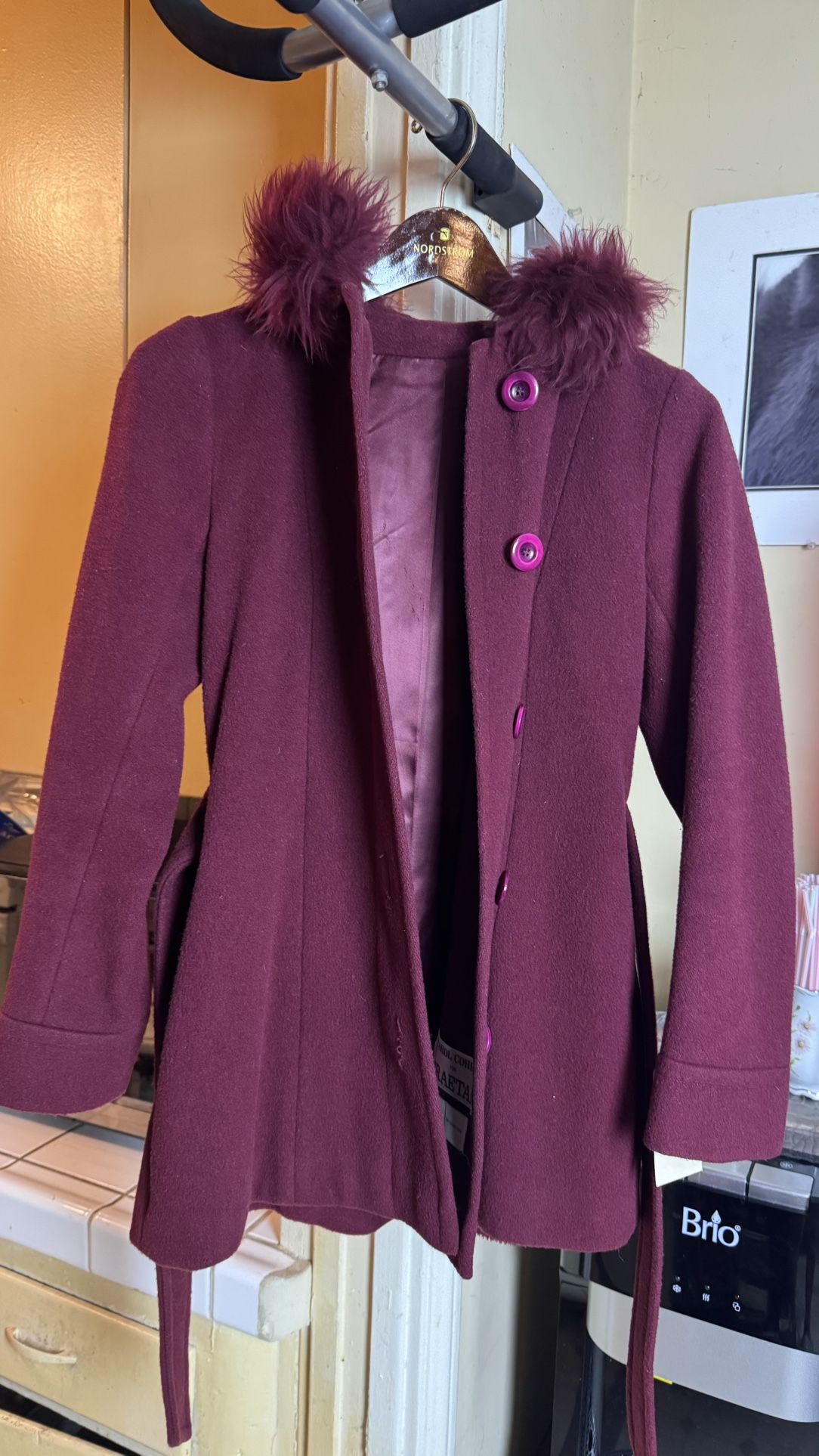 Women's Burgundy Coat with Fur Collar and Button Closure 1970s