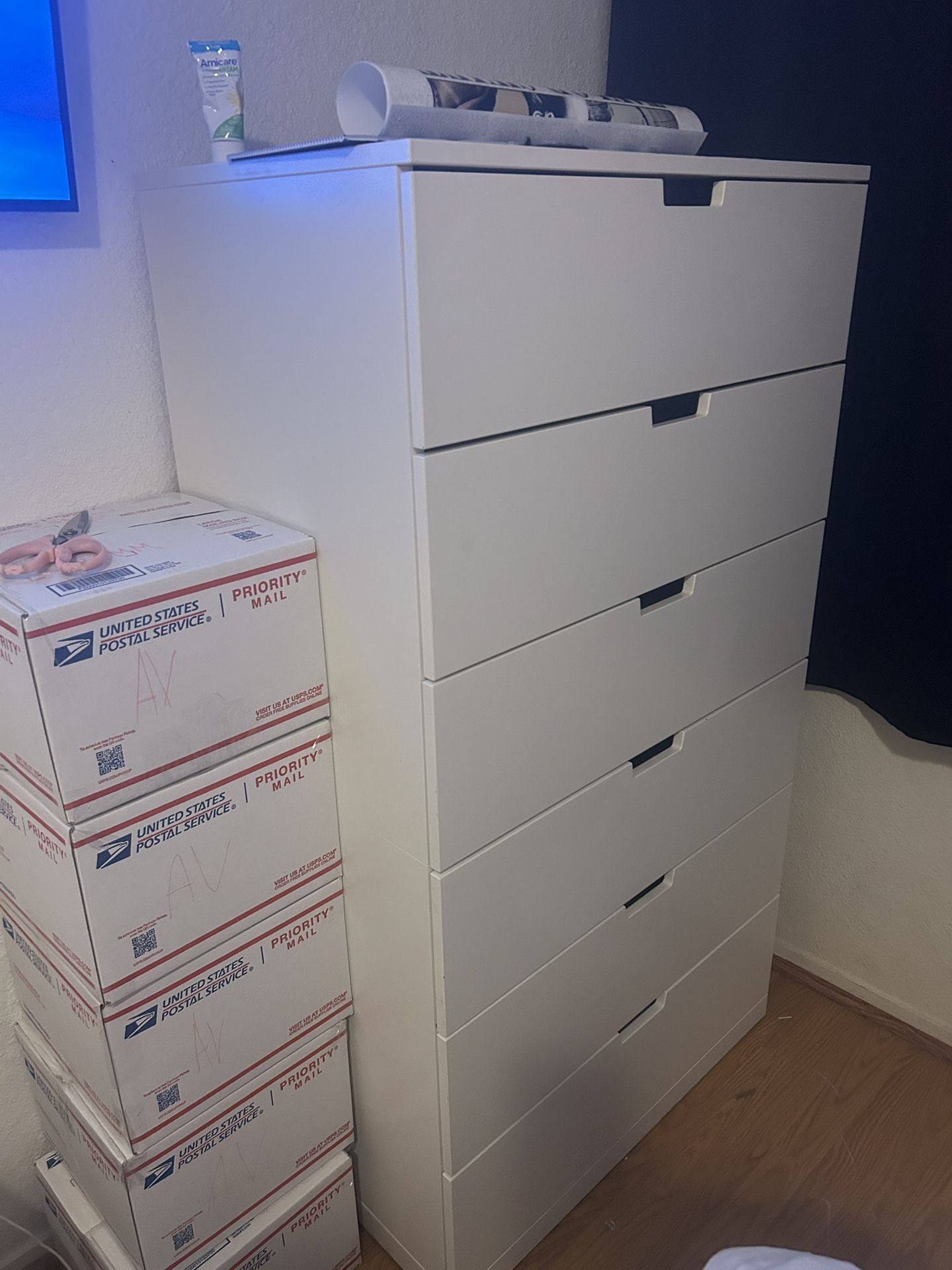 IKEA 6 Drawer Dresser 