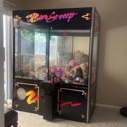 Classic Claw machine