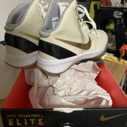 Nike Hyperdunk Elites