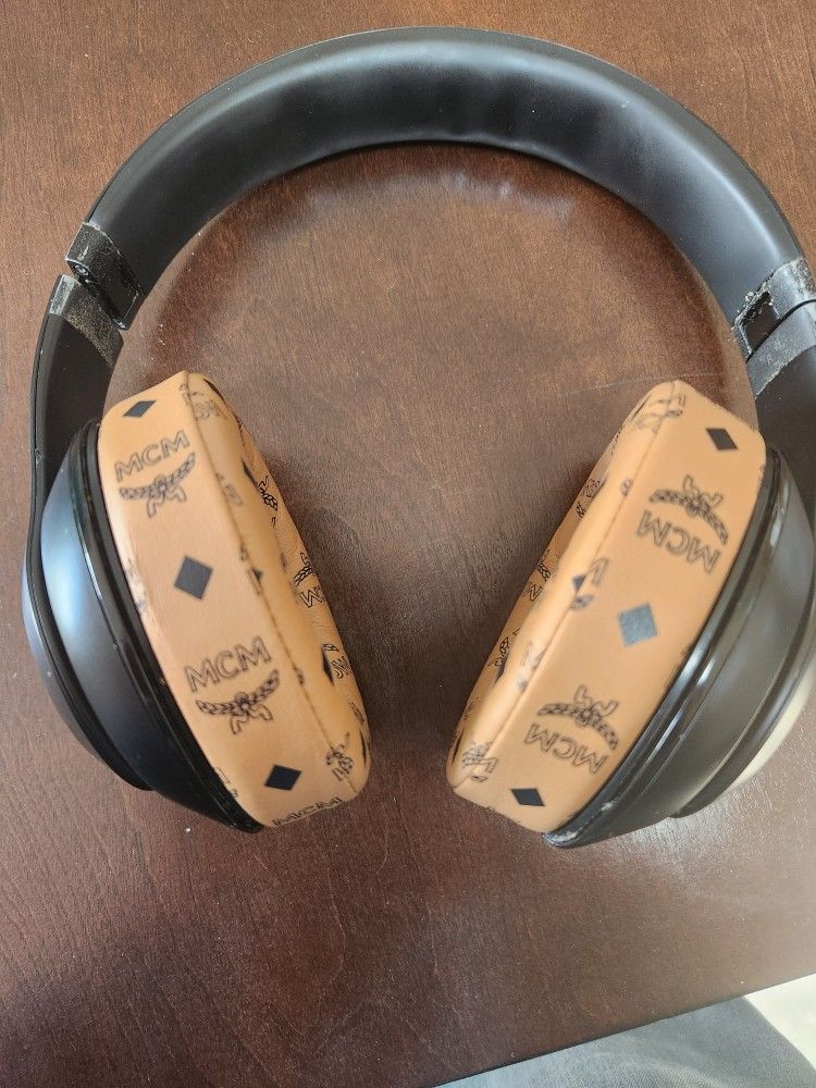 Beats Studio wireless MCM headphones